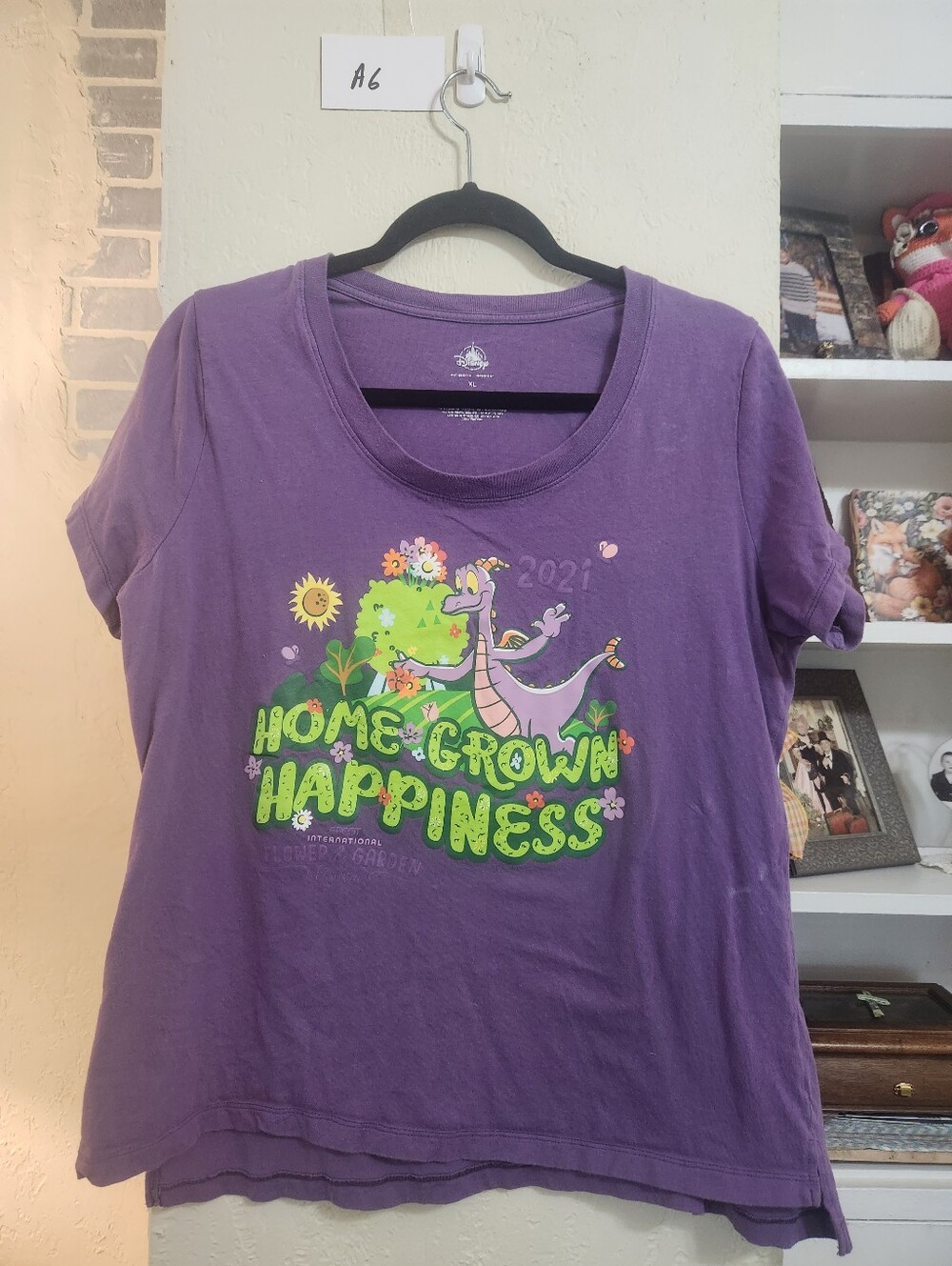 Disney Parks Epcot Home Grown Happiness Flower & Garden Festival T-shirt